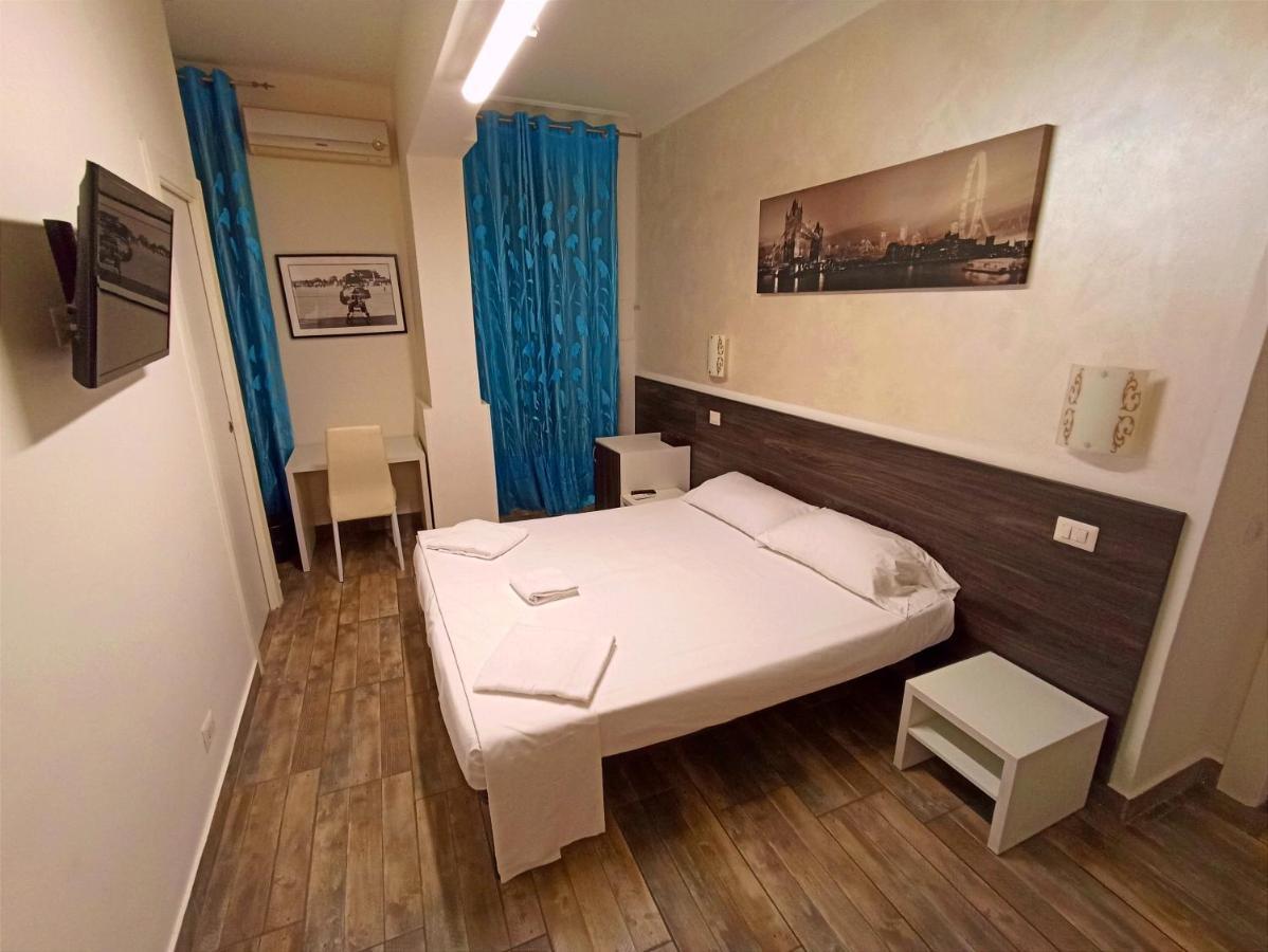 Tiburtina Guesthouse Roma Exterior foto