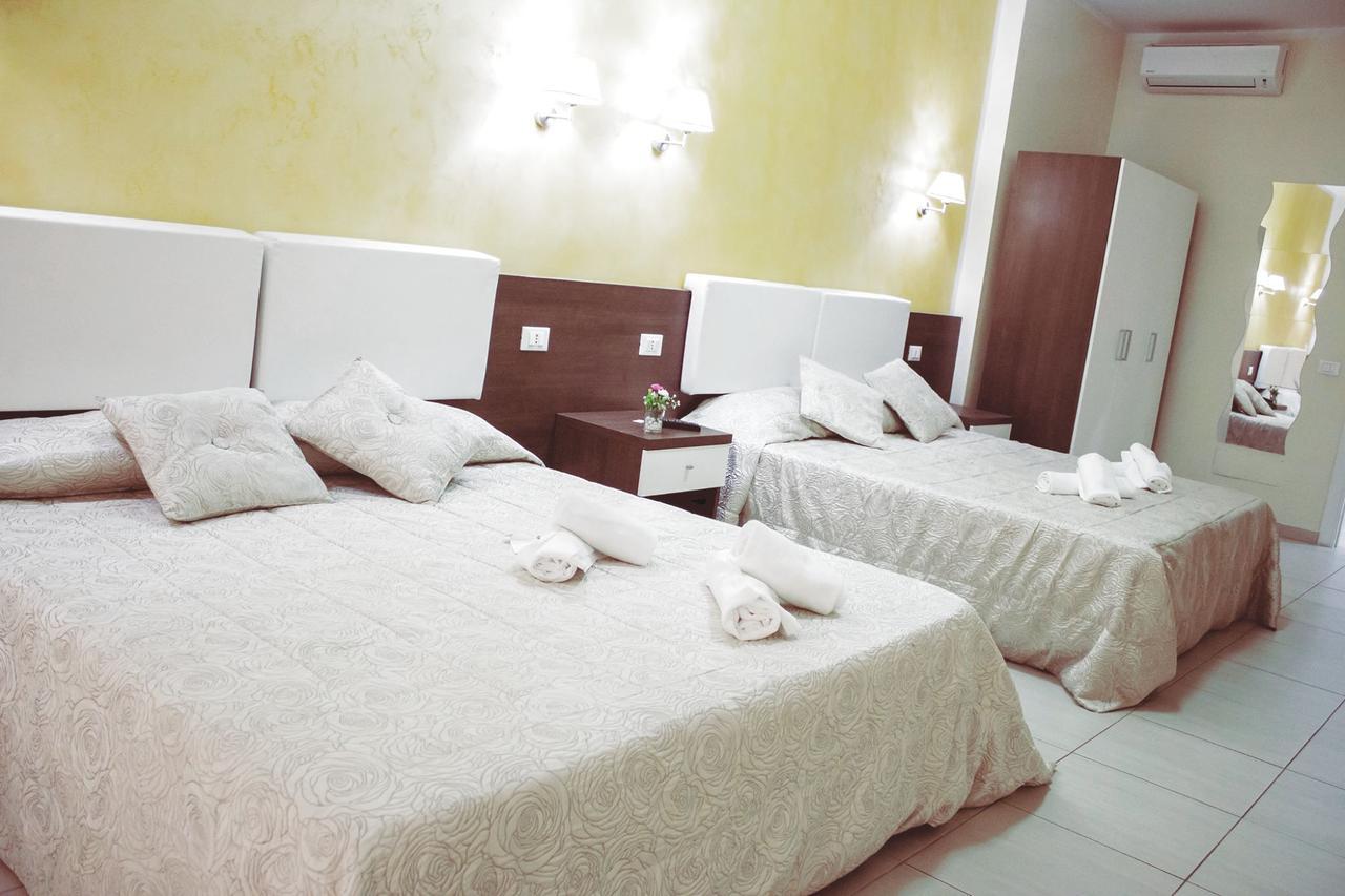 Tiburtina Guesthouse Roma Exterior foto